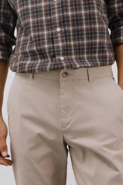 Pantalón chino confort regular fit