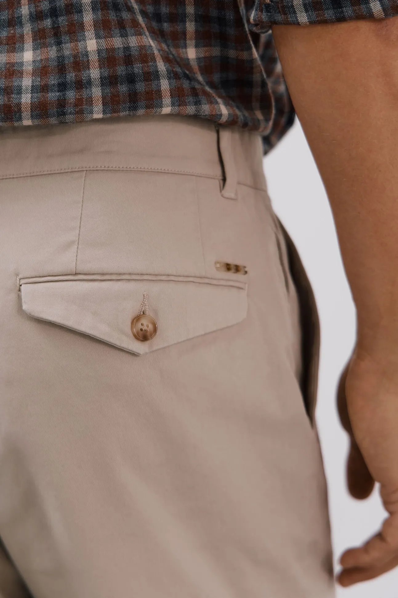 Pantalón chino confort regular fit