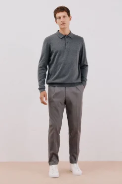 Pantalón chino confort tapered fit