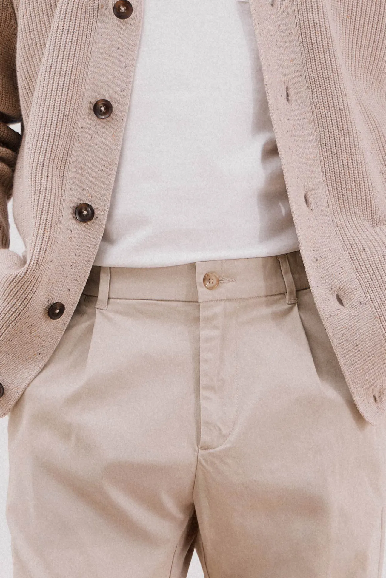 Pantalón chino confort tapered fit