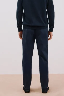 Pantalón chino confort tapered fit