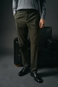 Pantalón chino coordinado