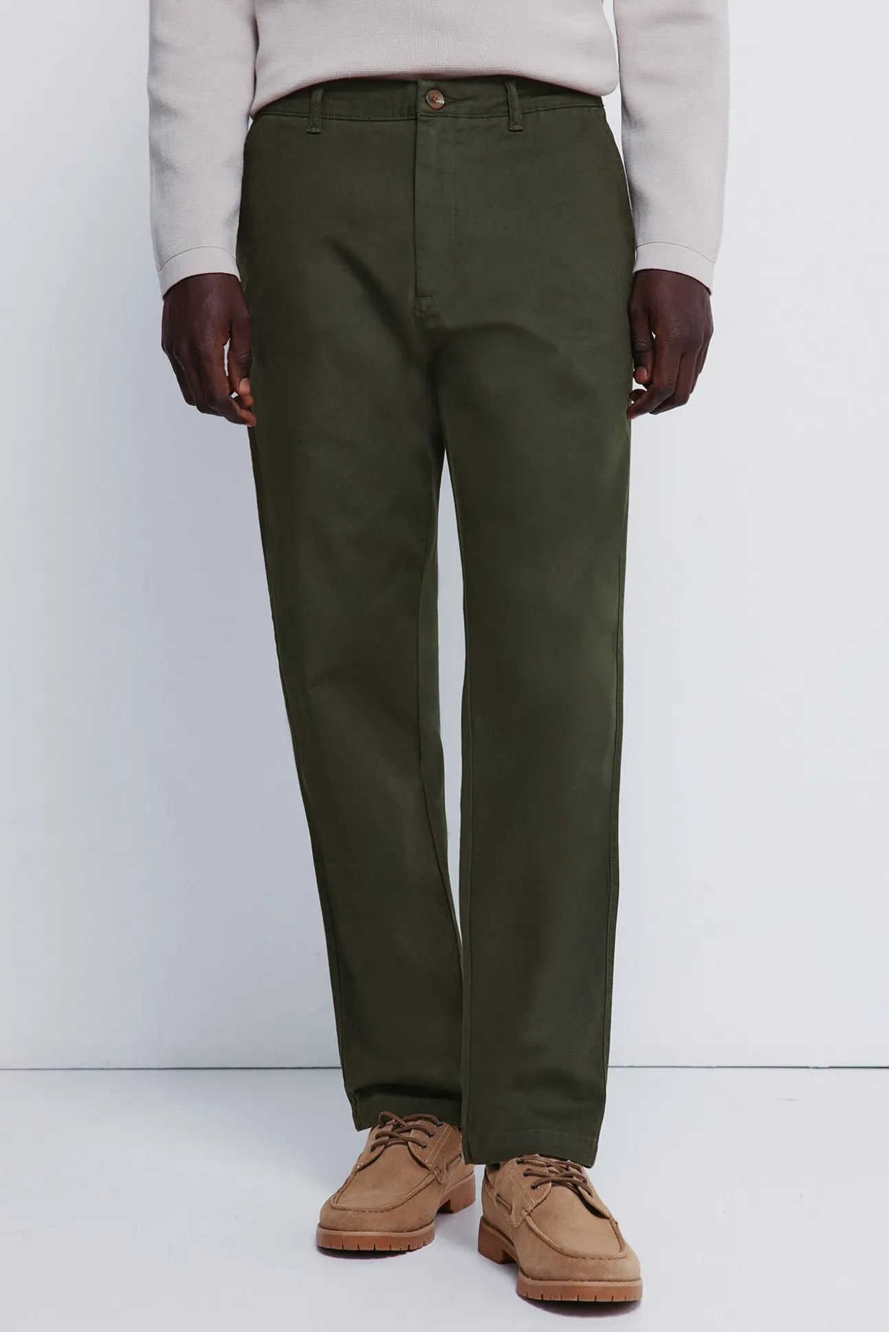 Pantalón chino dobby comfort fit