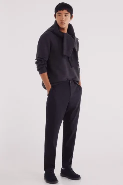 Pantalón chino jogger estructura