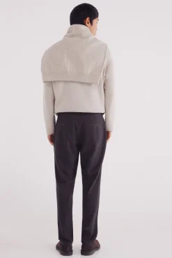 Pantalón chino jogger estructura