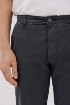 Pantalón chino lavado