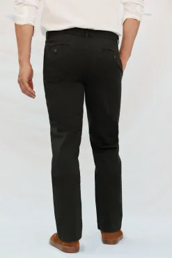 Pantalón chino ligero regular fit