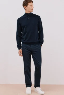 Pantalón chino ligero regular fit