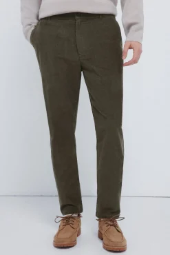 Pantalón chino micro pana slim fit