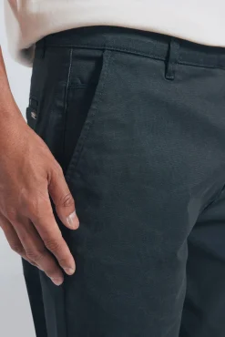 Pantalón chino microestampado slim fit