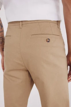 Pantalón chino microestampado slim fit
