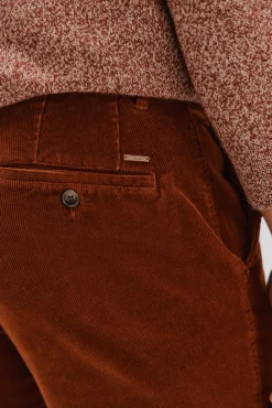 Pantalón chino pana