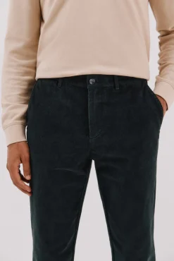 Pantalón chino pana