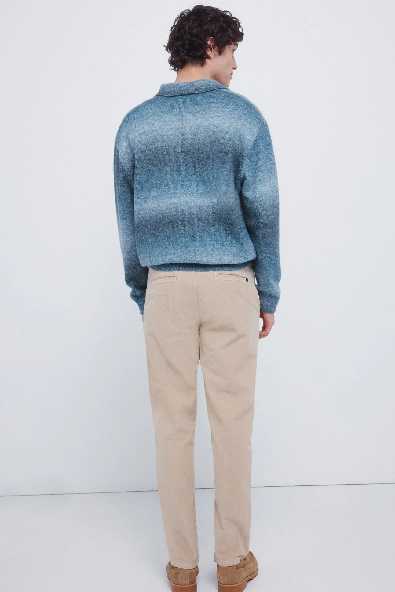 Pantalón chino pana lavada comfort slim fit