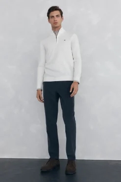 Pantalón chino pana ligera slim fit