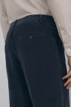 Pantalón chino pana ligera slim fit