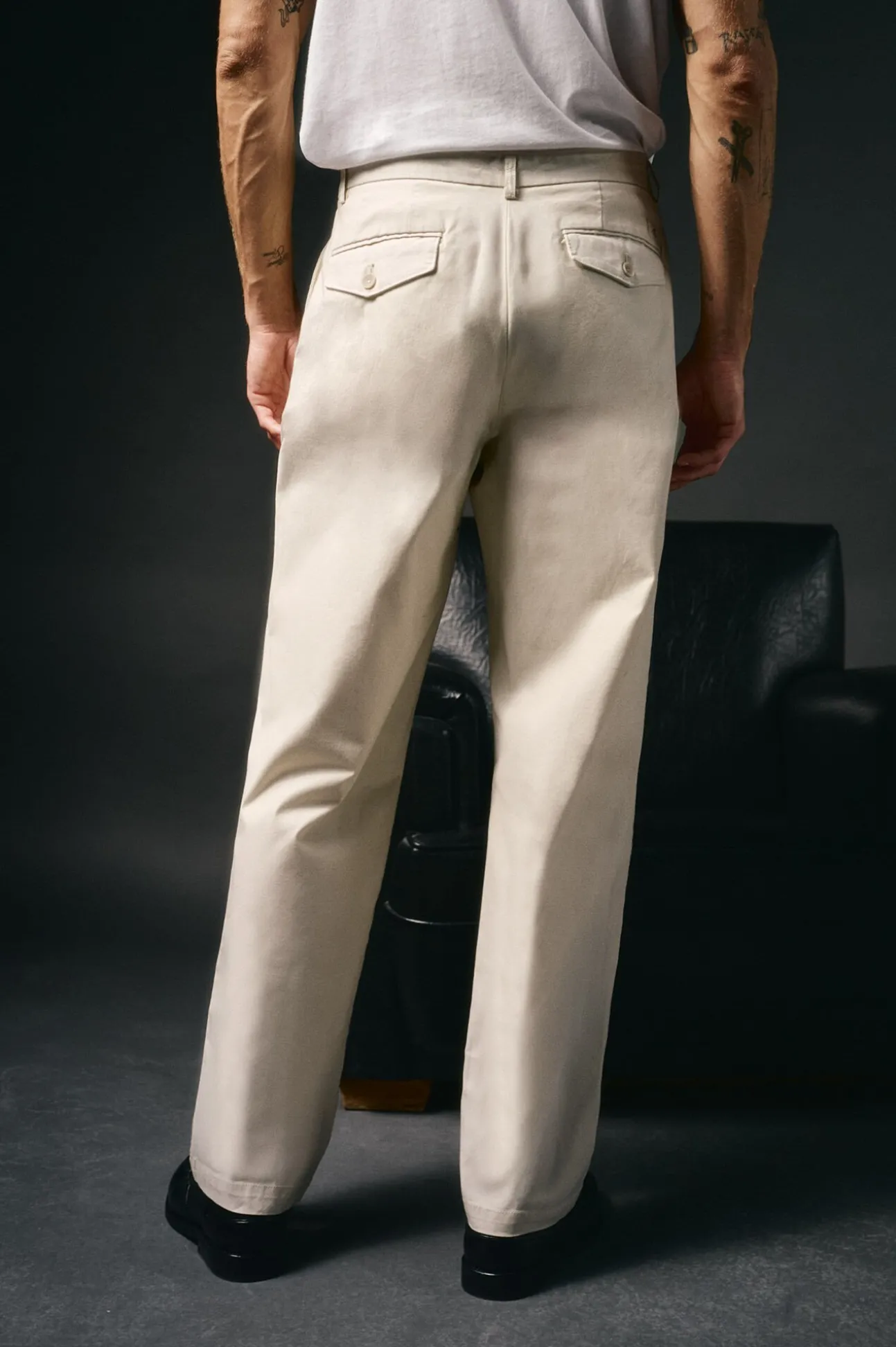 Pantalón chino pinzas