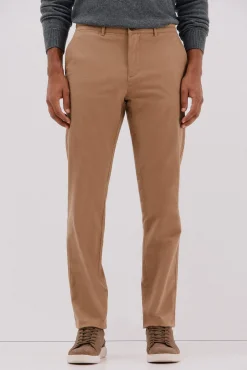 Pantalón chino regular fit