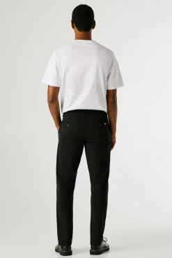 Pantalón chino slim
