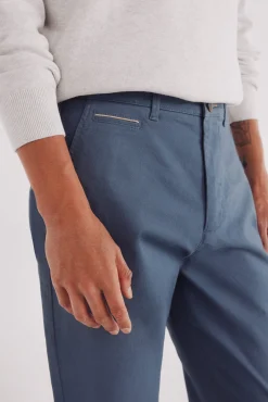 Pantalón chino slim fit