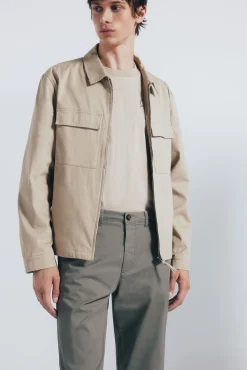 Pantalón chino slim fit