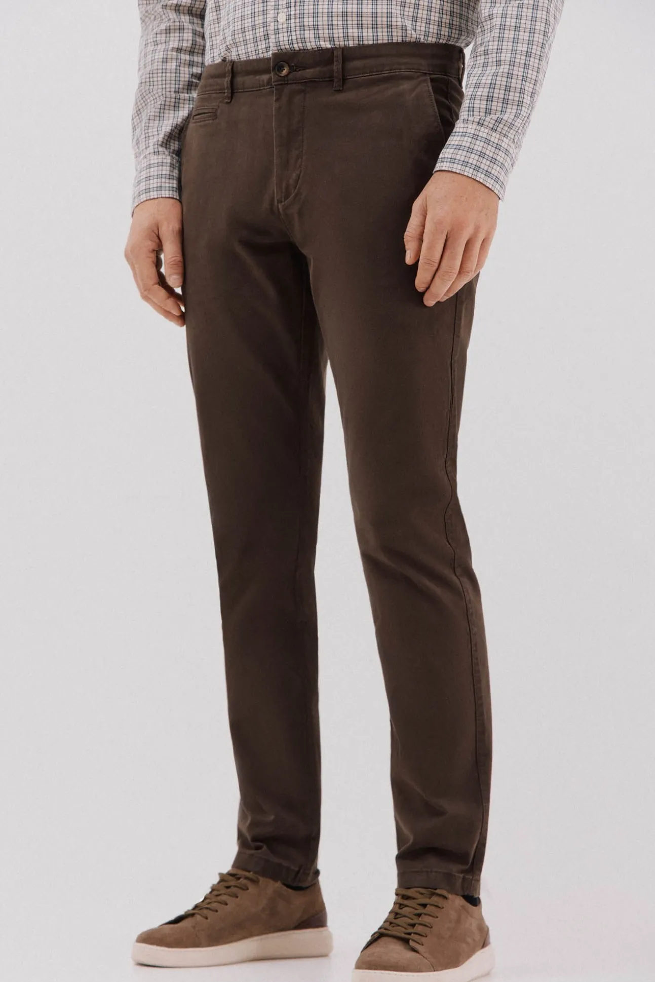 Pantalón chino slim fit