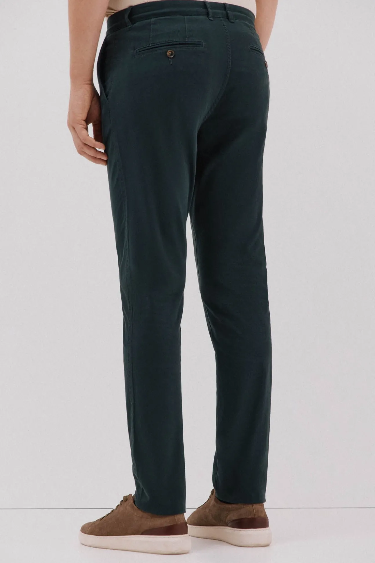 Pantalón chino slim fit