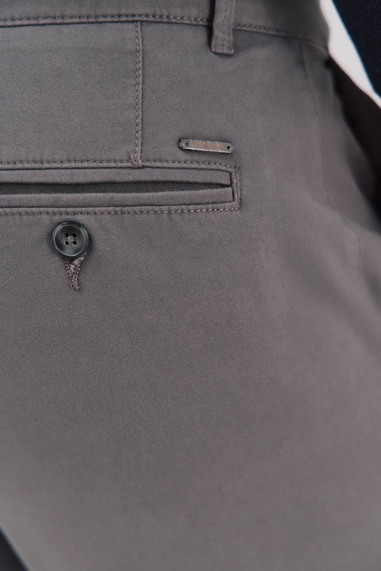 Pantalón chino slim fit