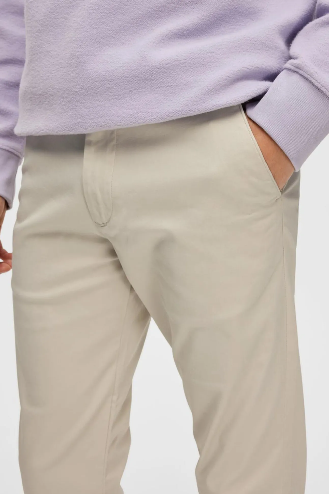 Pantalón chino Slim Fit confeccionado con algodón orgánico