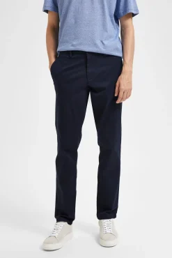Pantalón chino Slim Fit confeccionado con algodón orgánico