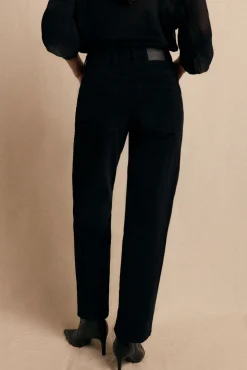 Pantalón Corduroy Cuts