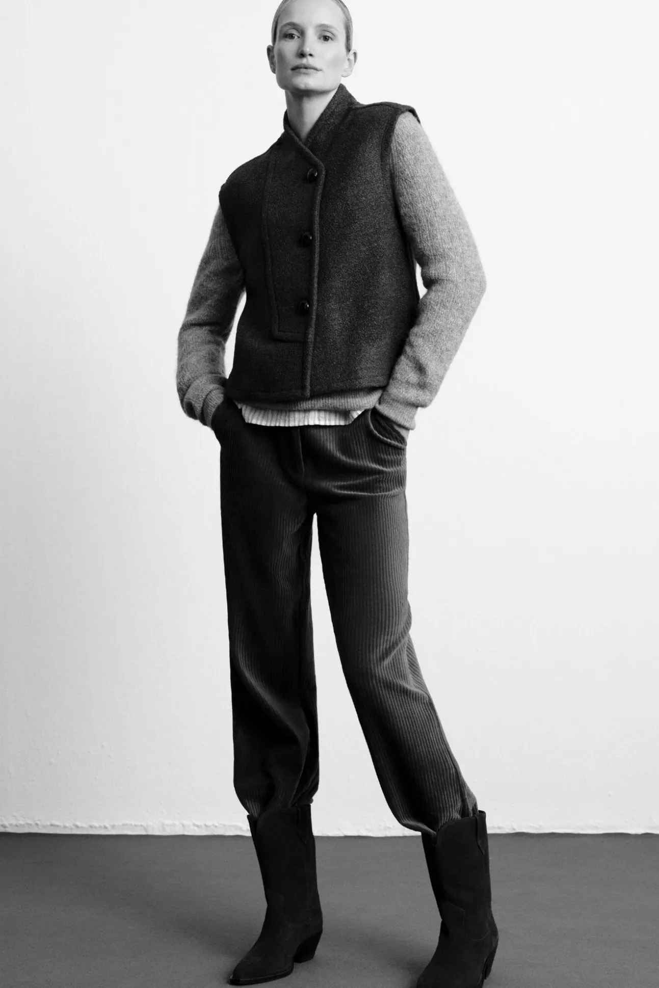 Pantalón de mujer ancho de pana