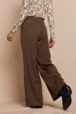 Pantalón de pinzas