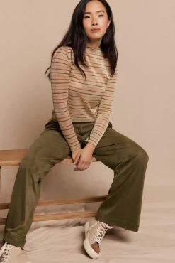 Pantalón de pinzas de antelina