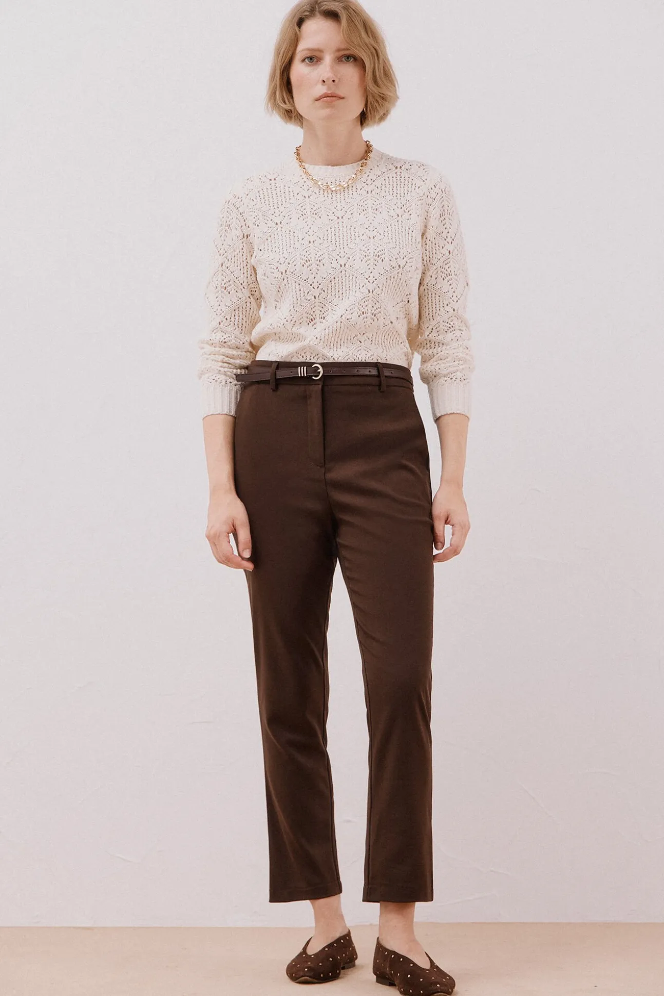 Pantalón de vestir con cinturón