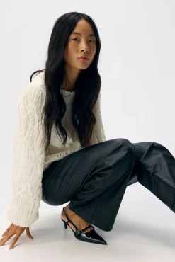 Pantalón efecto piel