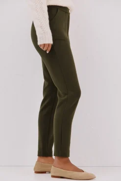 Pantalón elástico confort