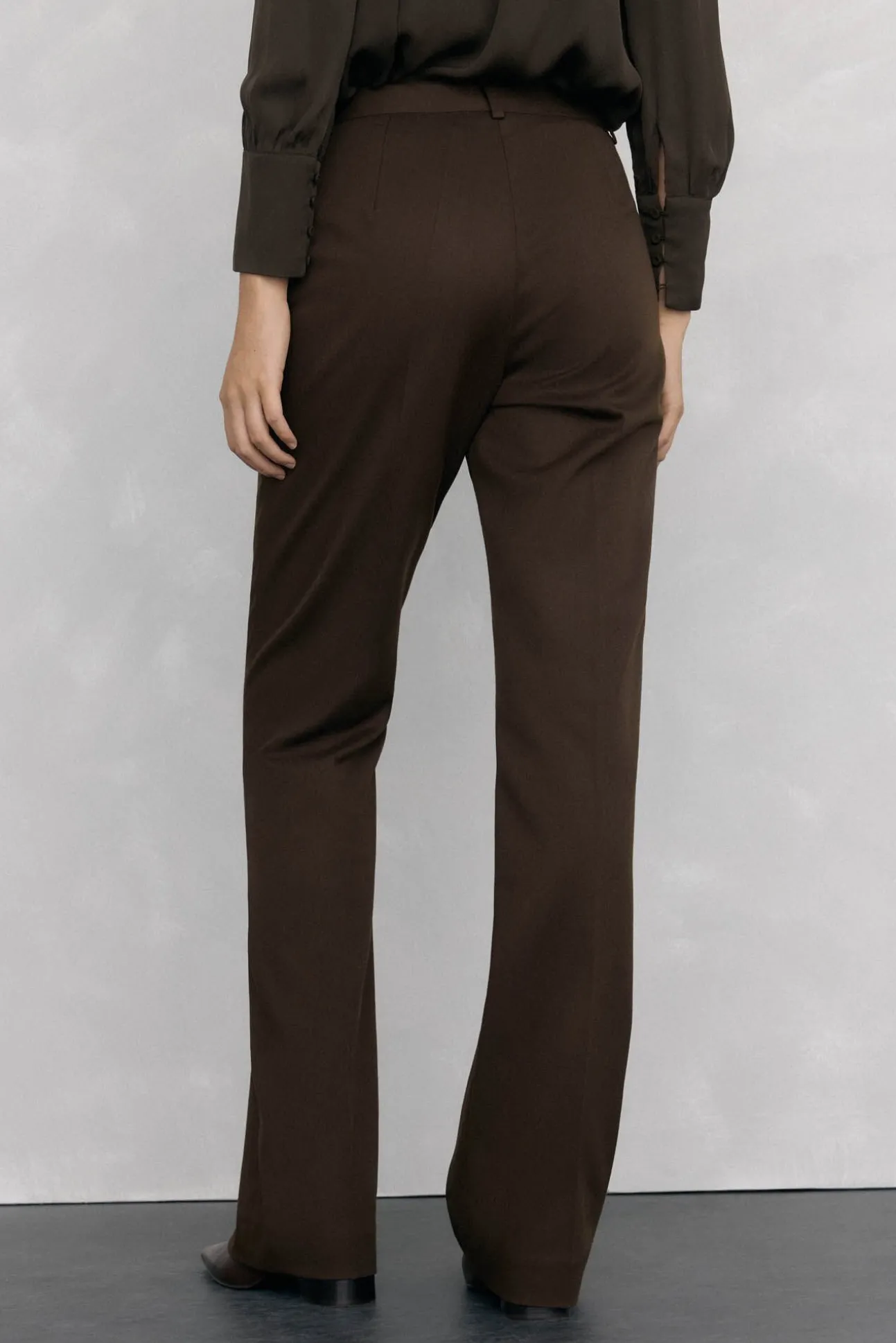 Pantalón flare traje