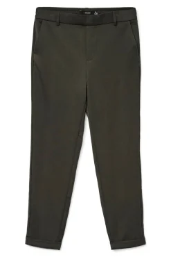 Pantalón largo recto