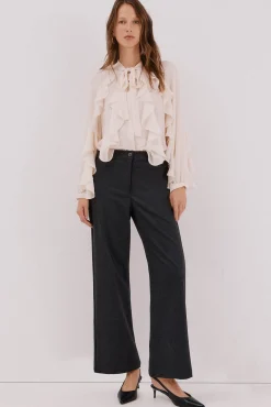 Pantalón punto roma espiga