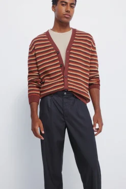 Pantalón recto pliegues wide straight fit