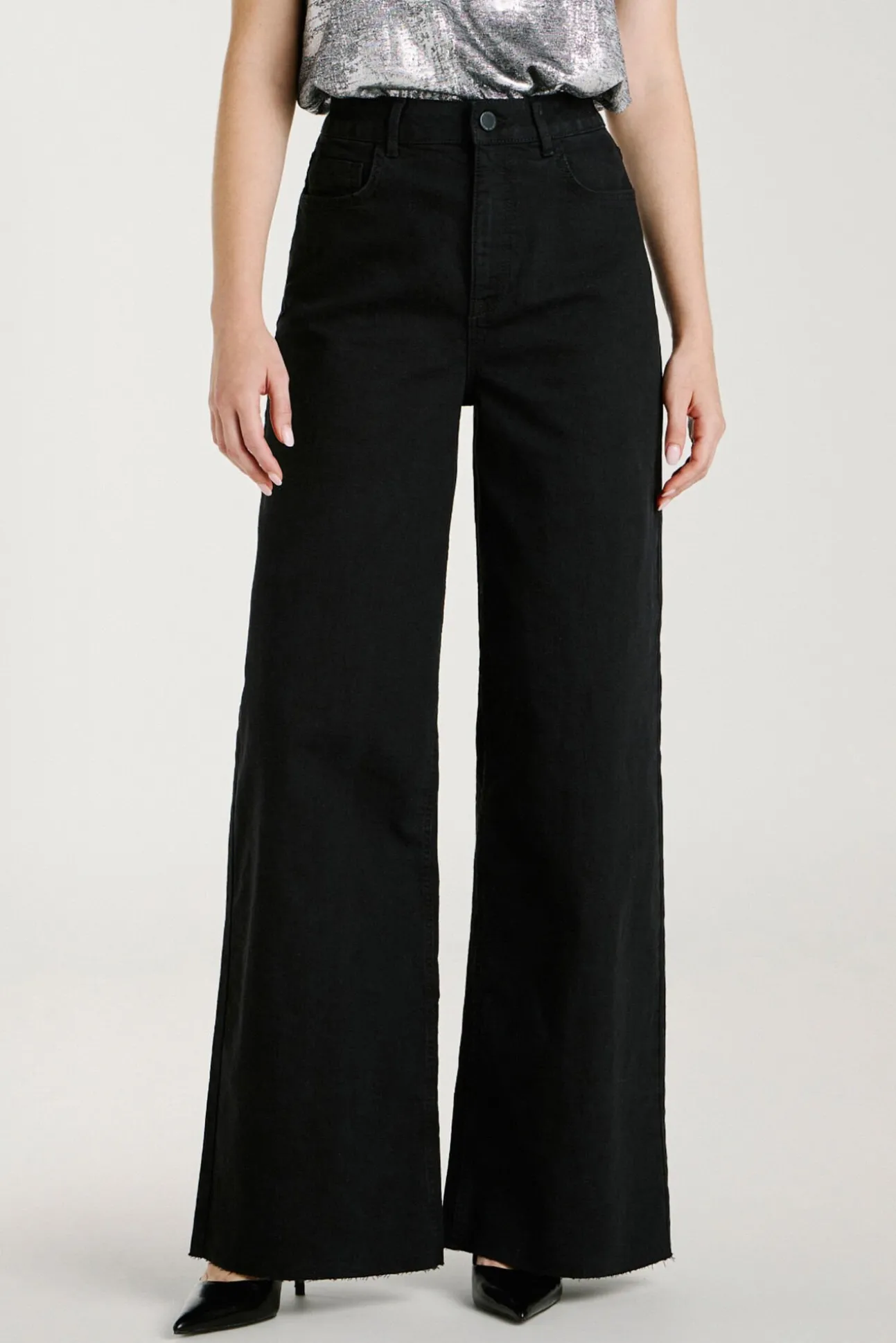 Pantalón vaquero ancho