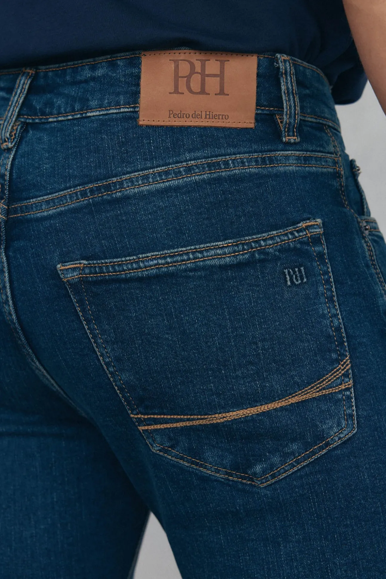 Pantalón vaquero premium flex regular fit