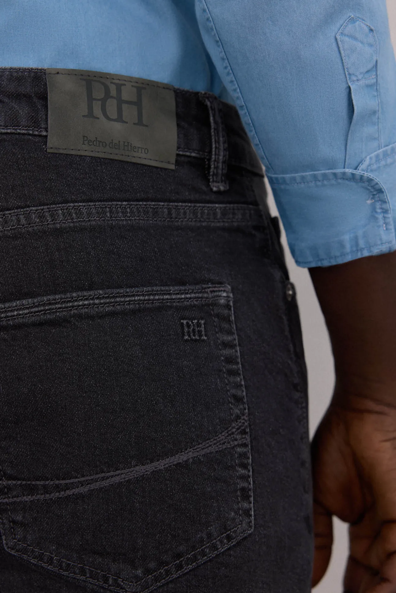 Pantalón vaquero slim fit