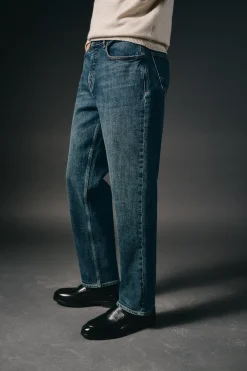 Pantalón vaquero straight fit