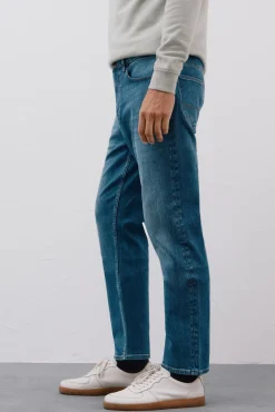 Pantalón vaquero straight fit