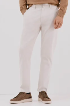 Pantalón vaquero tapered fit