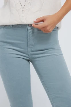 Pantalones pana kick flare