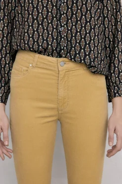 Pantalones pana push up