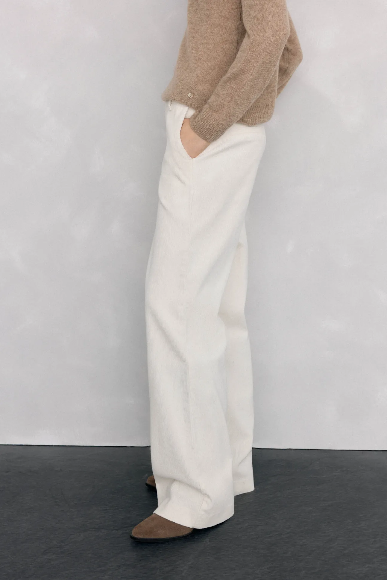 Pantalones pana wide leg classic